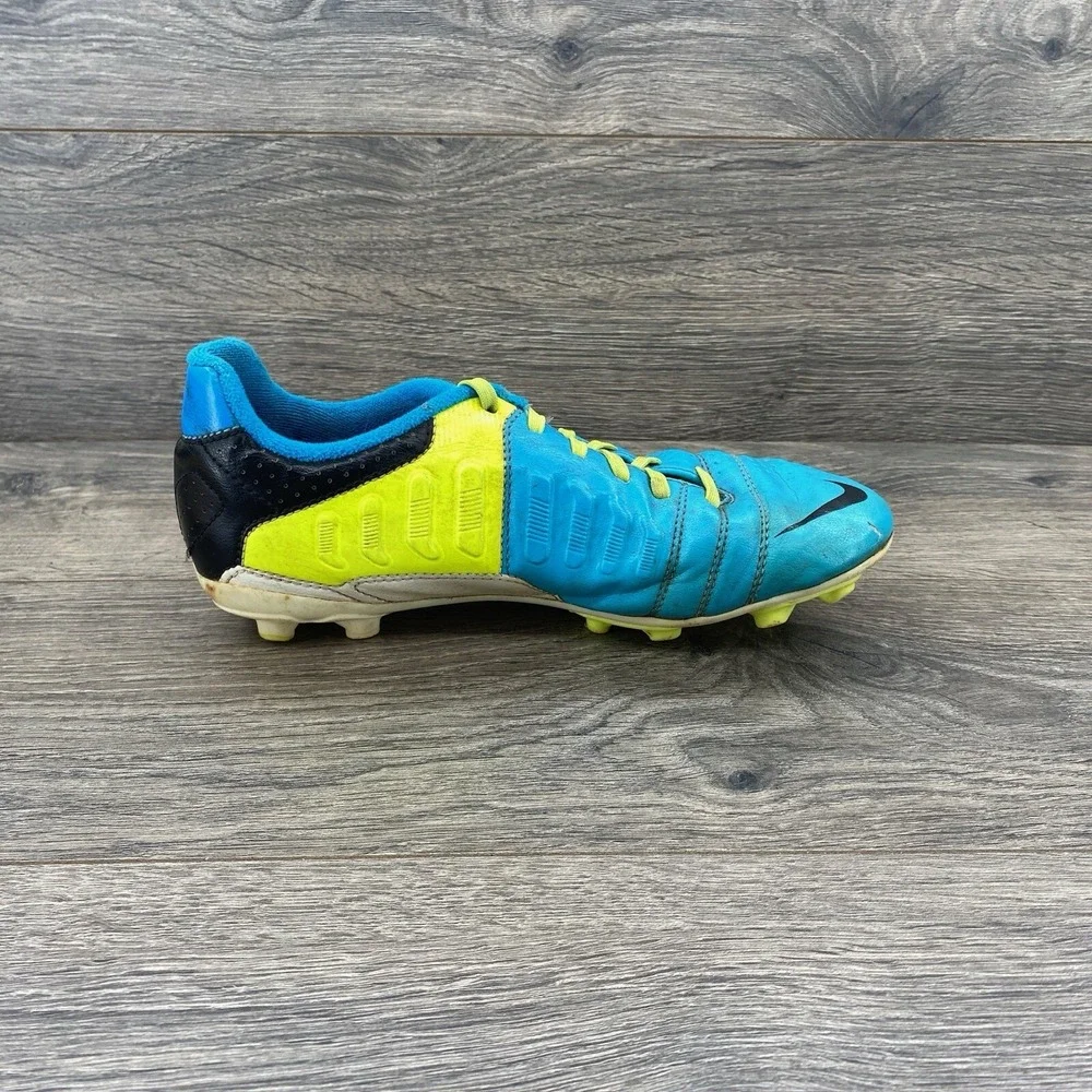 Nike Youth JR CTR360 LIbretto III Soccer Cleats Size 4 Y Blue Volt Yellow 524927